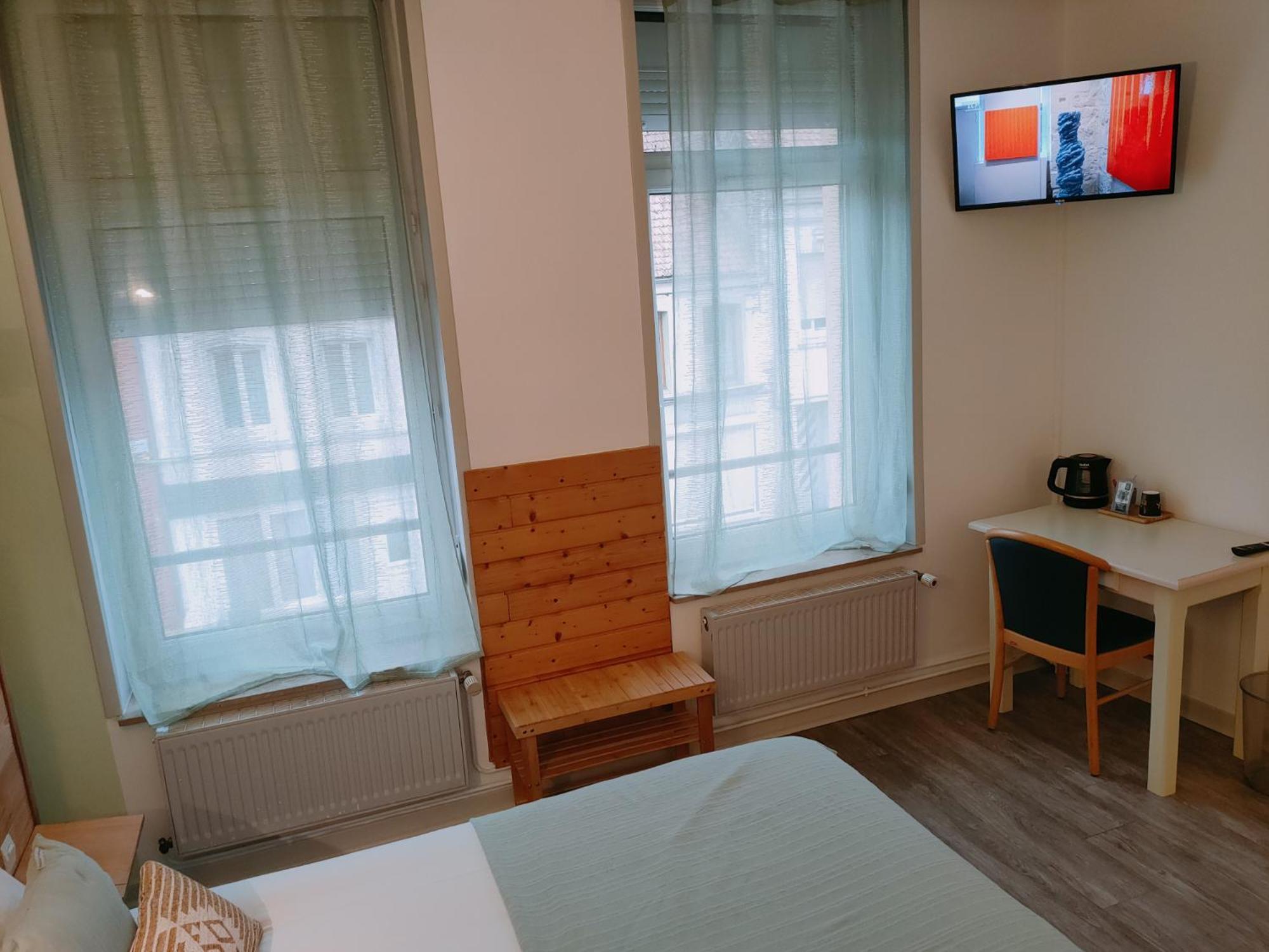 Le Royal Hotel Saint-Pol-sur-Ternoise Eksteriør bilde